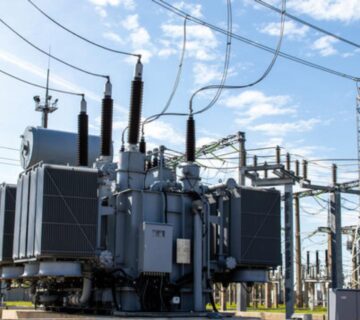 Voltage Transformer: How It Works and Why It Matters